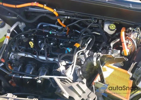 2023 Ford Maverick Xl z USA, uszkodzony, nr VIN 3FTTW8E38PRA07995